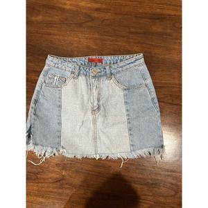 Signature Eight Skirt Women’s Medium Distressed Fringe‎ Miniskirt denim